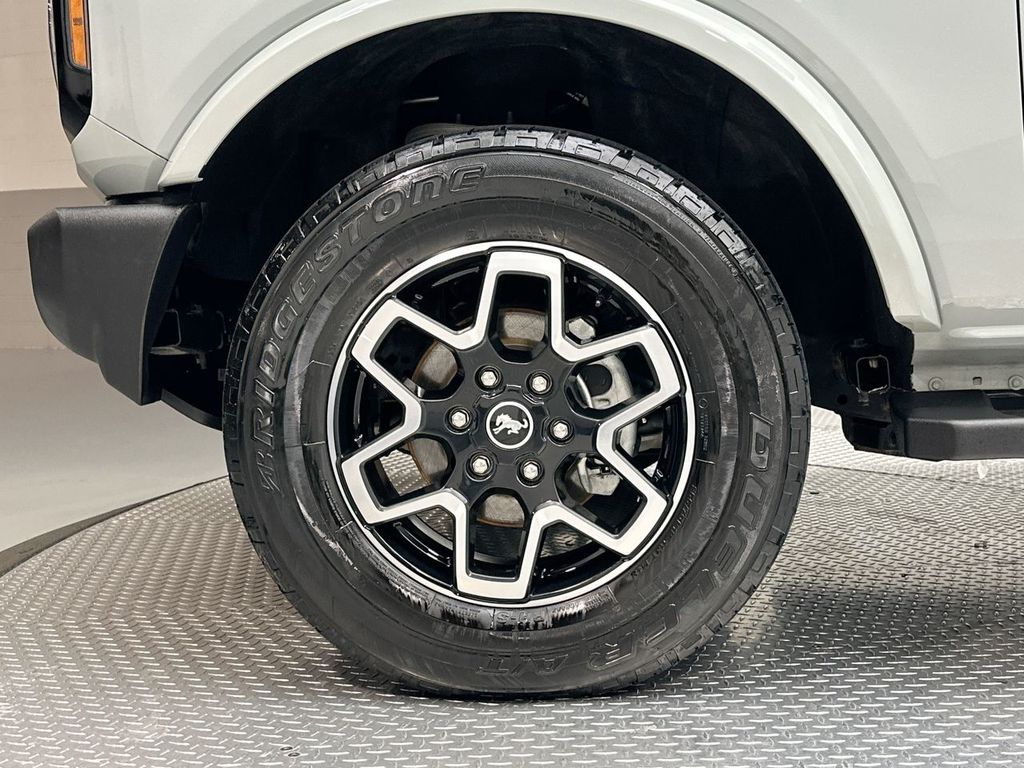 Thumbnail: 2023 Ford Bronco - 5