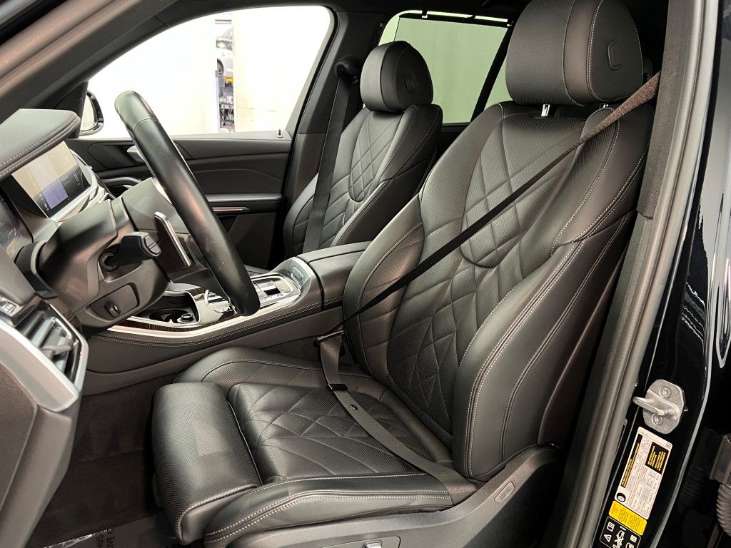 Thumbnail: 2023 BMW X5 - 24