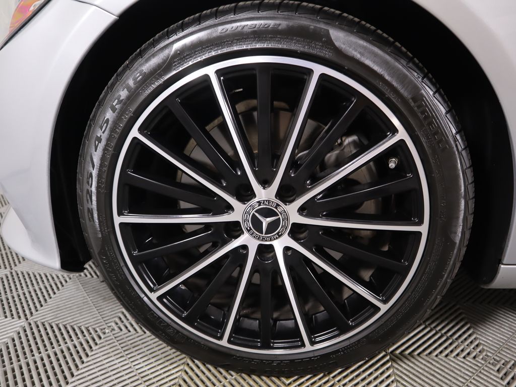 Thumbnail: 2020 Mercedes-Benz C-Class - 30