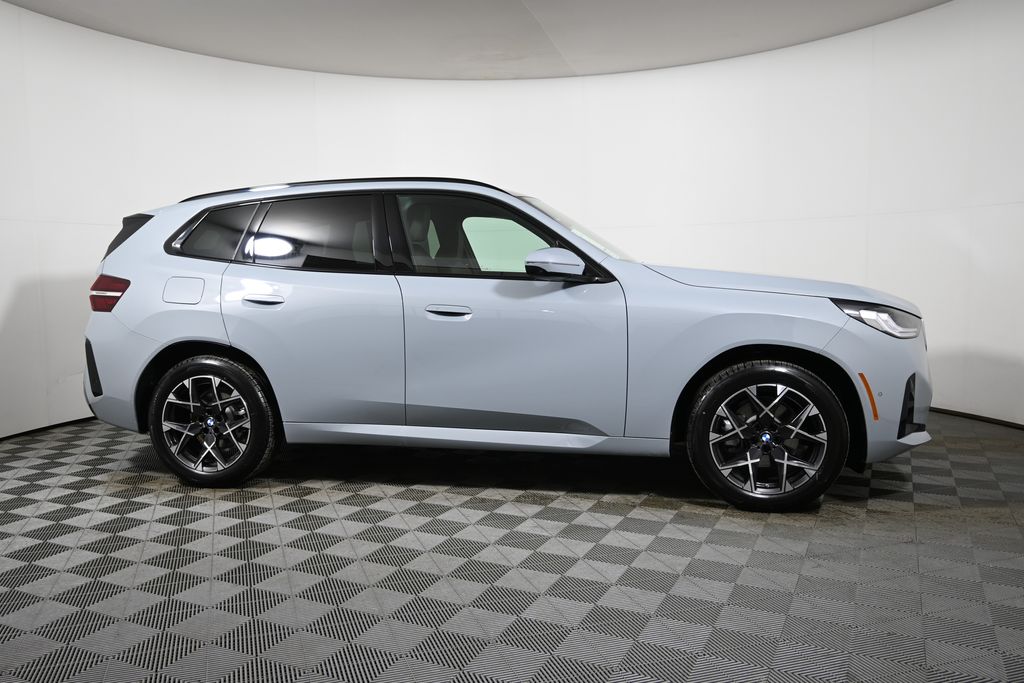 Thumbnail: 2026 BMW X3 - 8