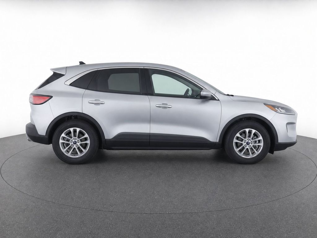 2020 Ford Escape SE Silver at Grove City Ford
