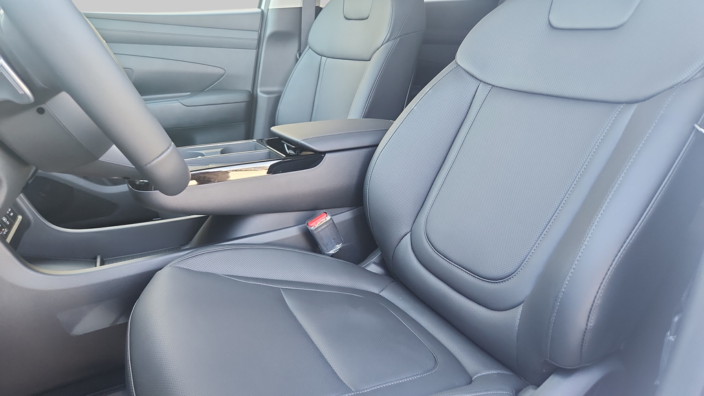 2025 Hyundai Tucson Hybrid