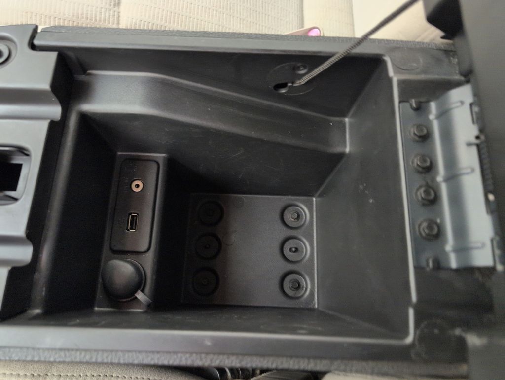 Used 2008 White Ford XLT image 35