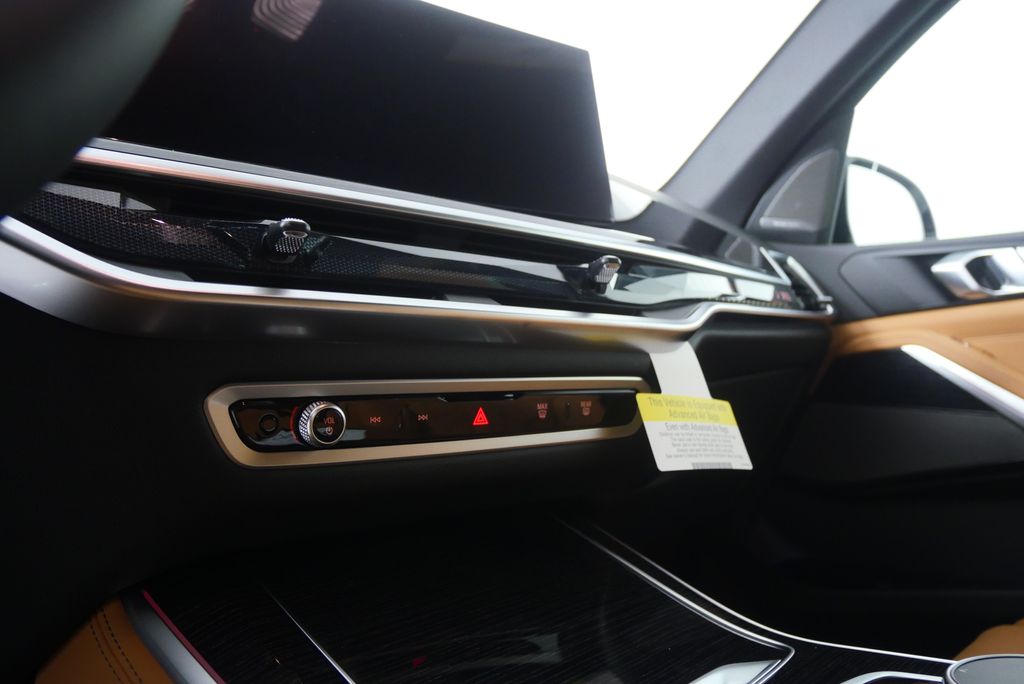 Thumbnail: 2026 BMW X5 - 20