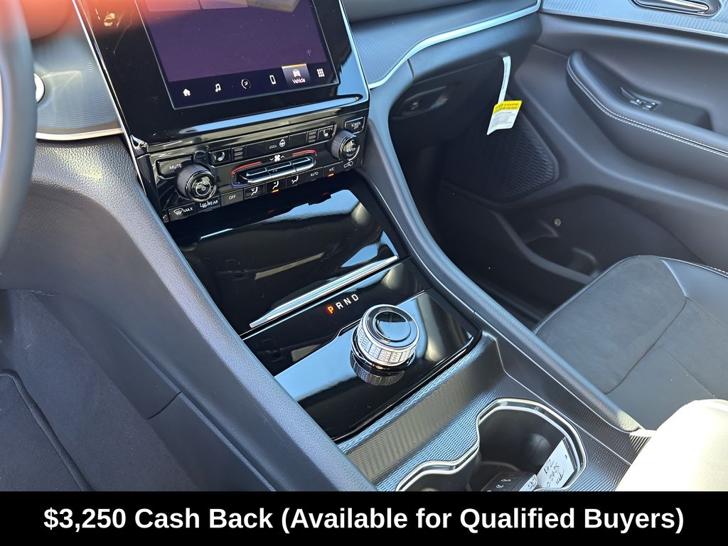 New Car 2025 Jeep Grand Cherokee  For Sale Under $40,000 In Austin, Texas