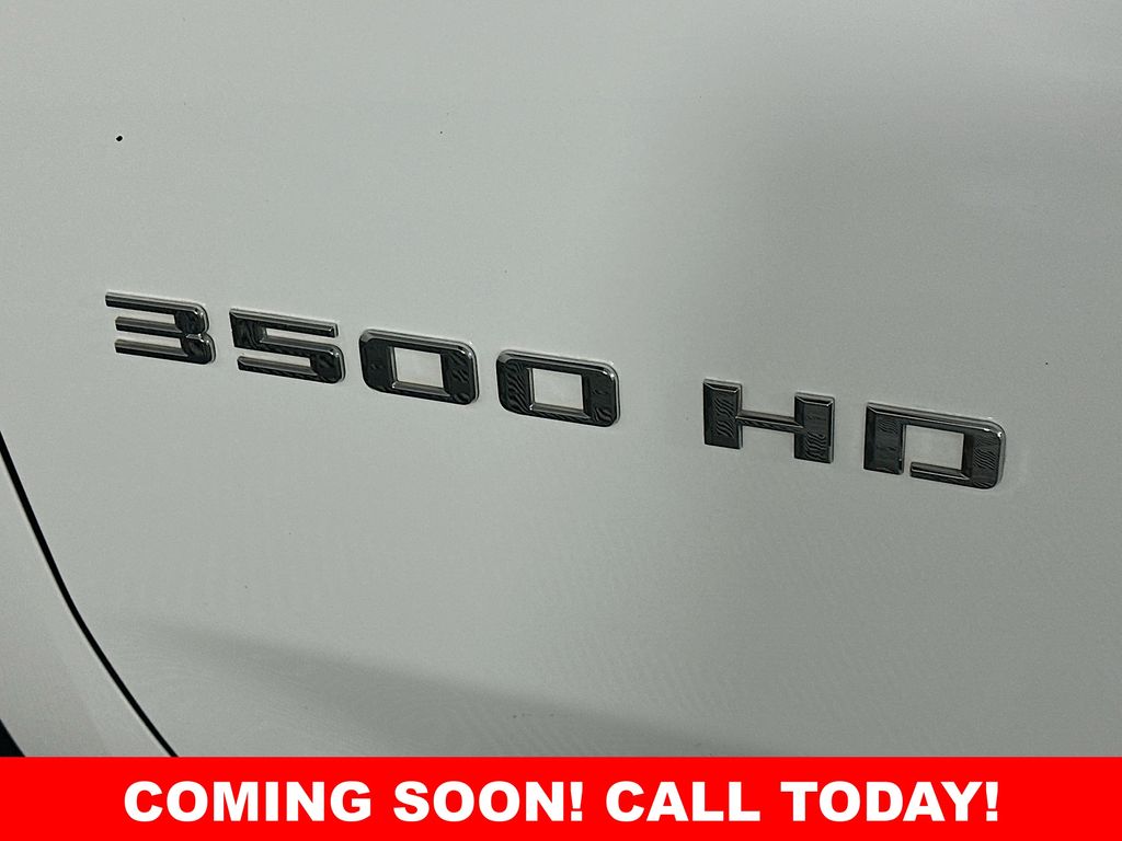 Used 2022 White Chevrolet Work Truck image 27