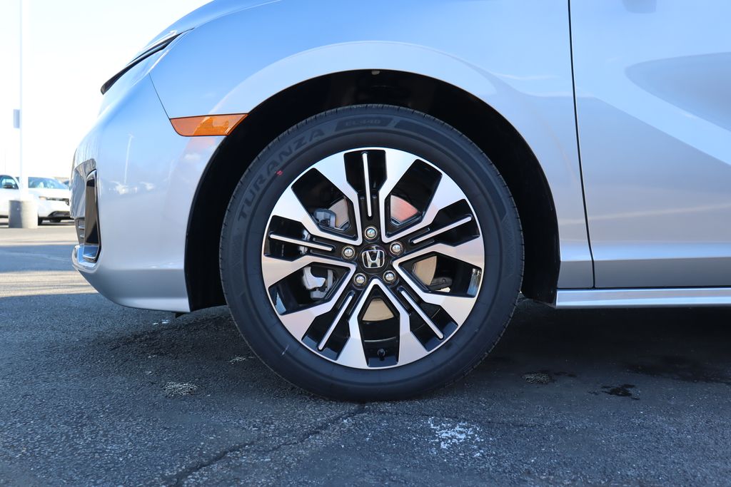 Thumbnail: 2026 Honda Odyssey - 10