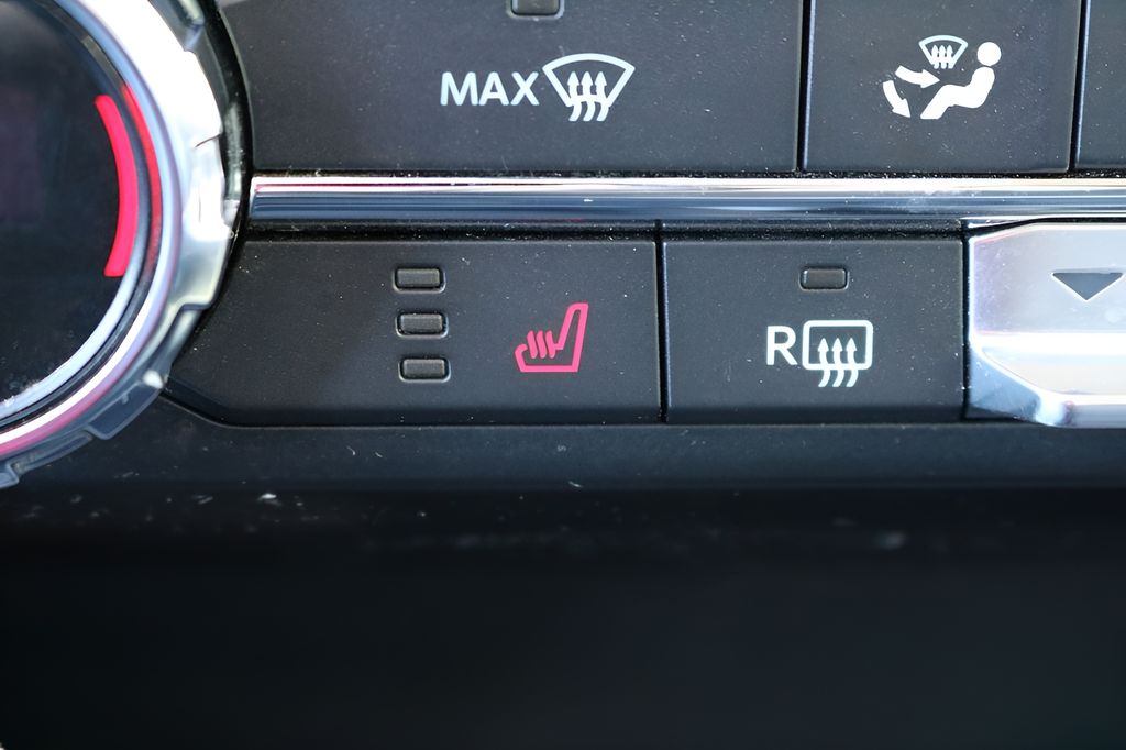 Used Car 2021 Ford F-150  Xlt For Sale Under $40,000 In Austin, Texas