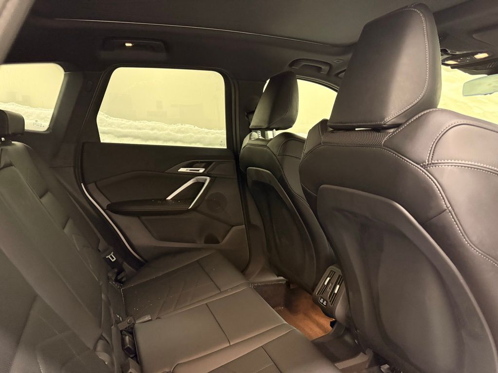 Thumbnail: 2025 BMW X1 - 25