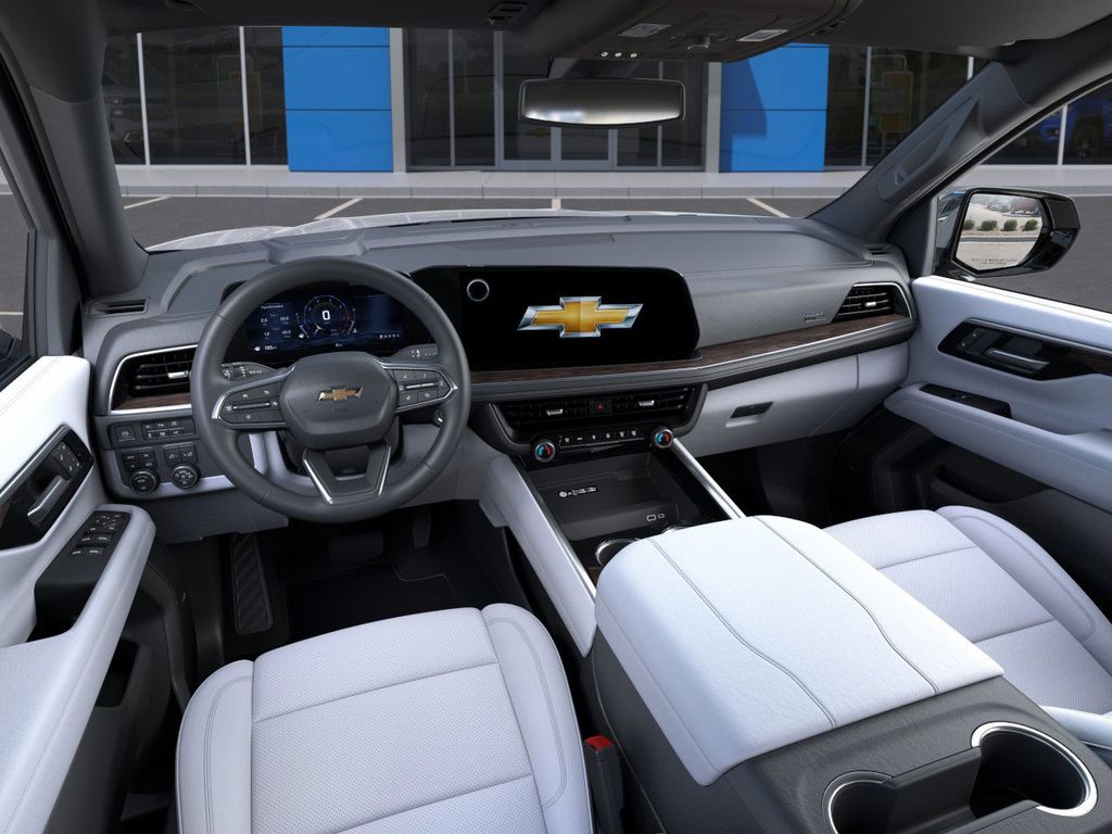 2025 Chevrolet Suburban Premier 15