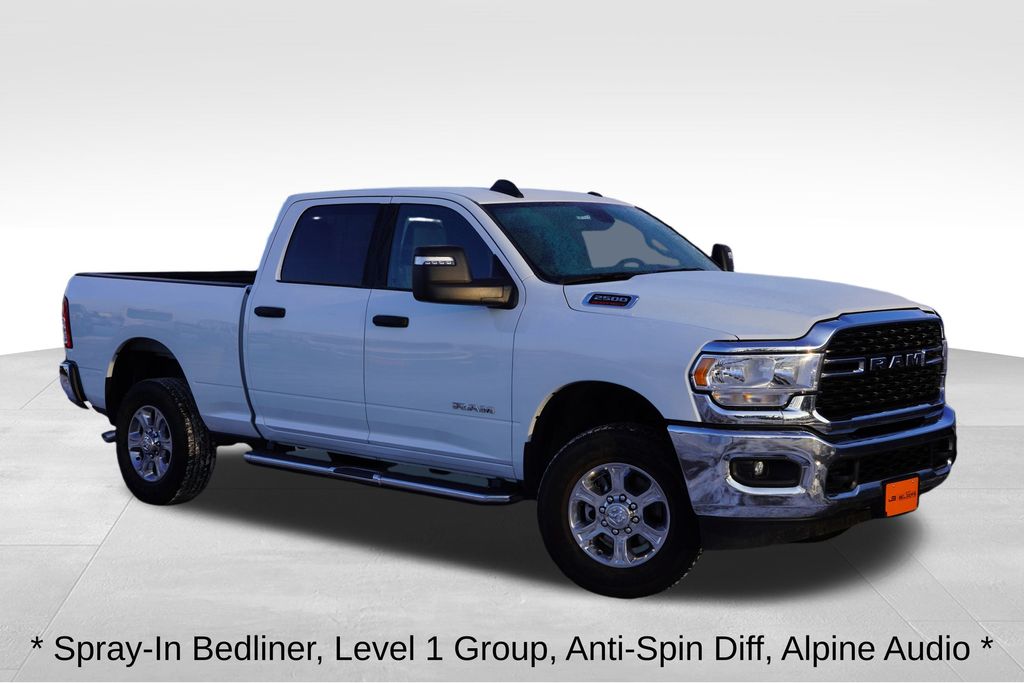 2024 RAM 2500 Big Horn Crew Cab 4WD