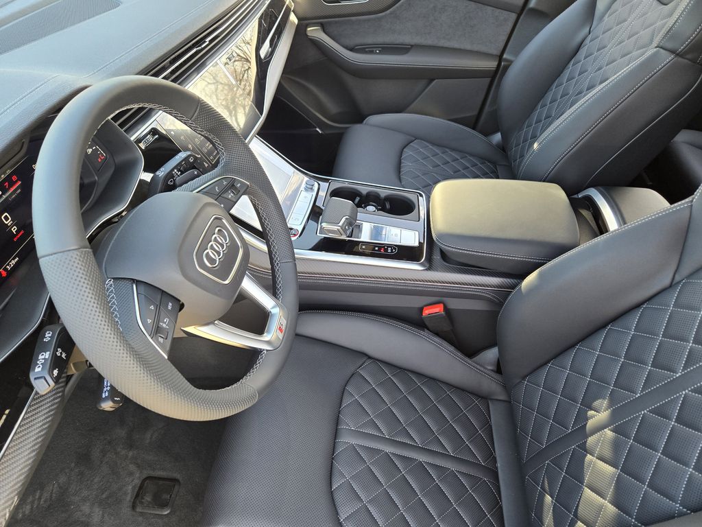 new 2026 Audi SQ7 car, priced at $103,115