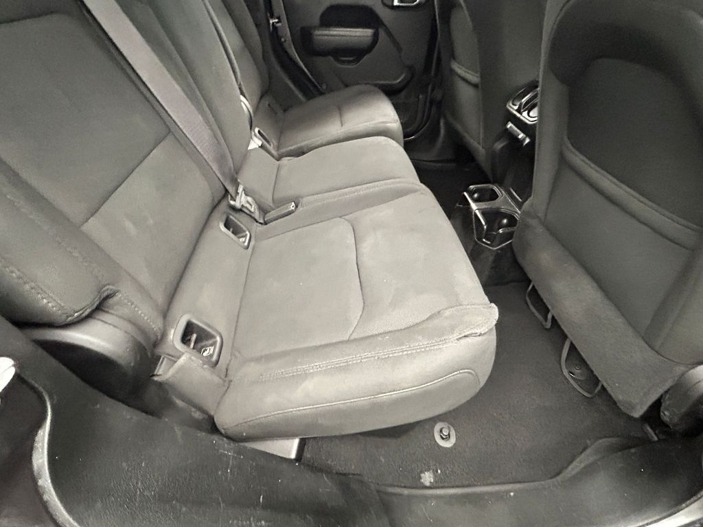 Used 2022 Granite Crystal Metallic Clearcoat Jeep Sport image 31