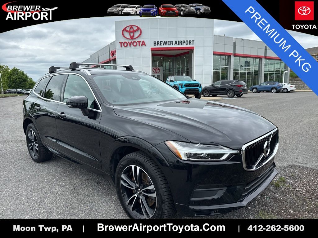 2020 Volvo XC60 T6 Momentum AWD's photo