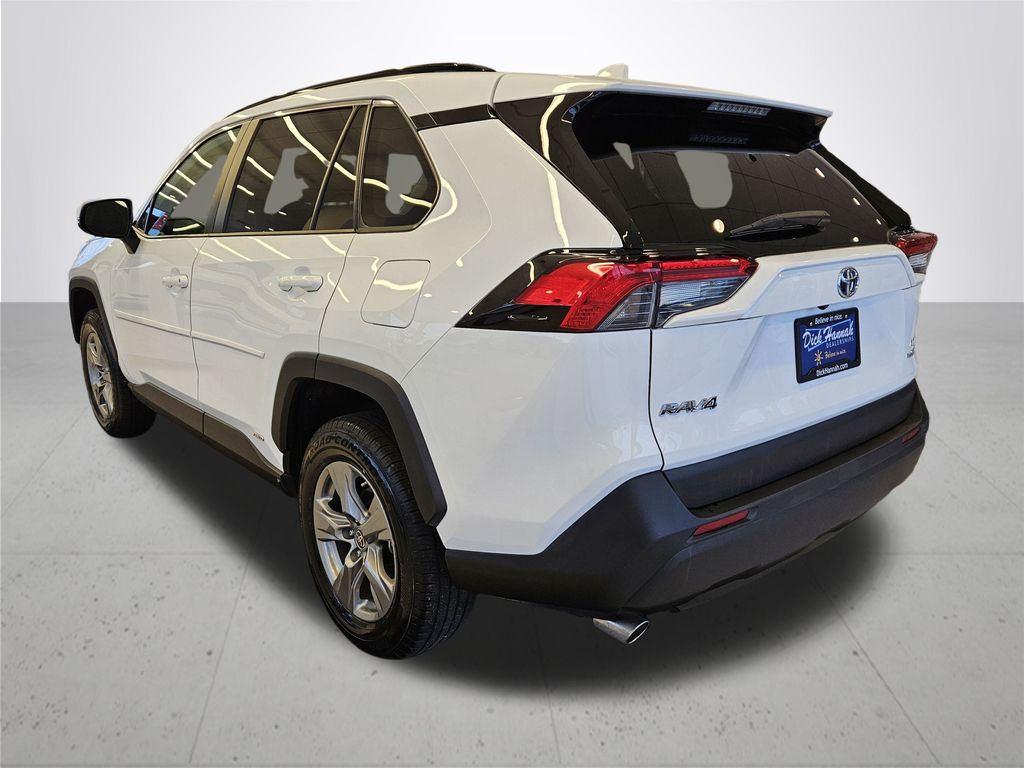2024 Toyota RAV4 Hybrid LE