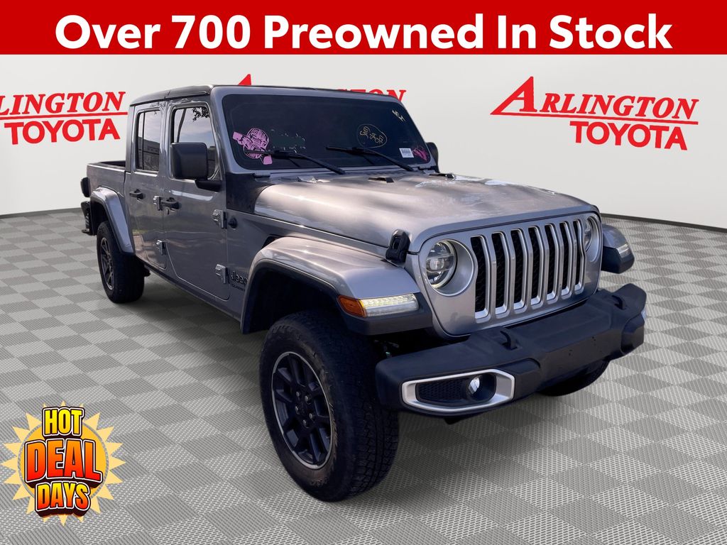 2021 Jeep Gladiator Overland's photo