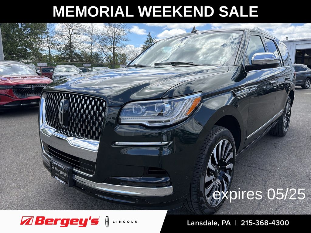 Green Metallic 2024 Lincoln Navigator Black Label 4WD SUV / Crossover Four-Wheel Drive Automatic