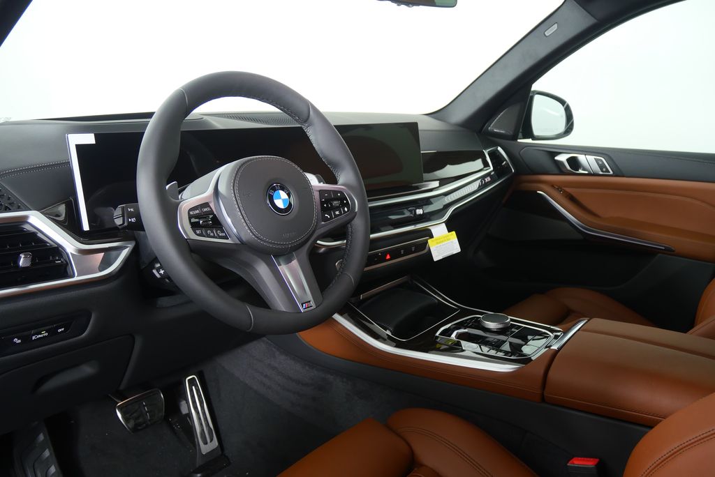 Thumbnail: 2026 BMW X5 - 13