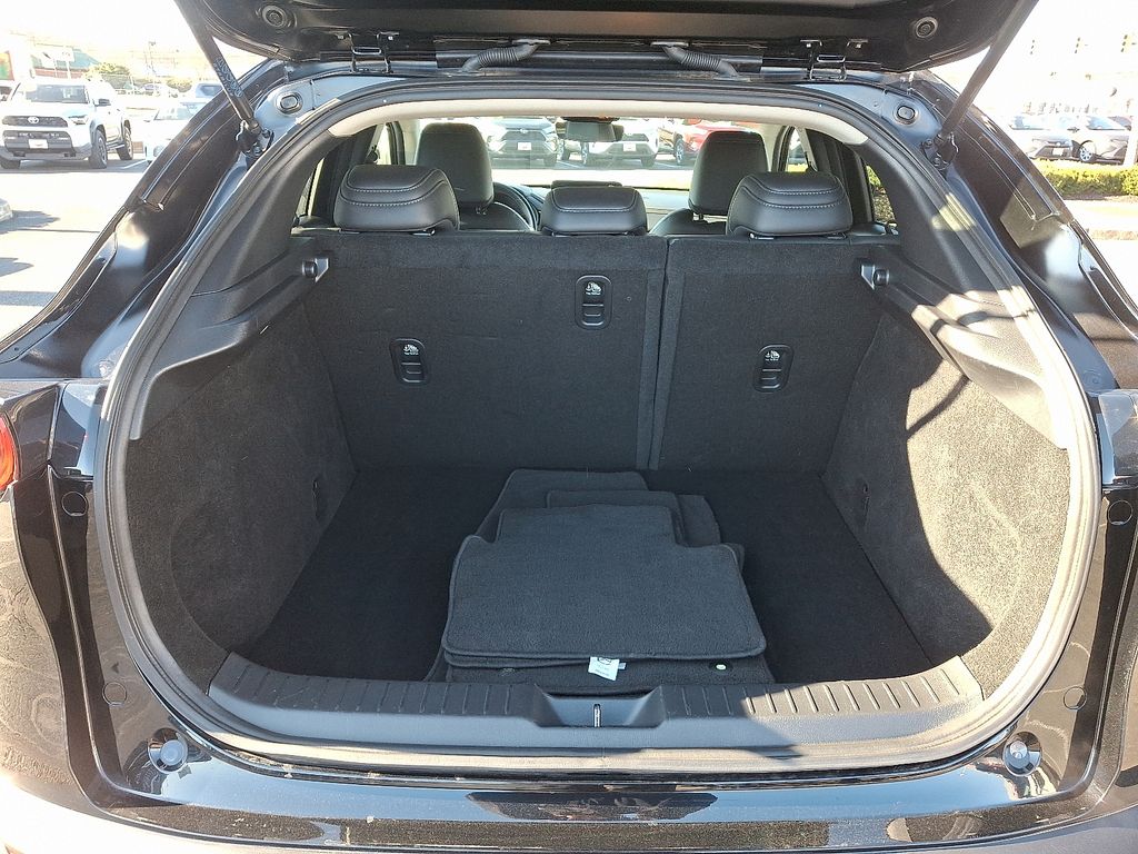 Thumbnail: 2024 Mazda CX-30 - 29