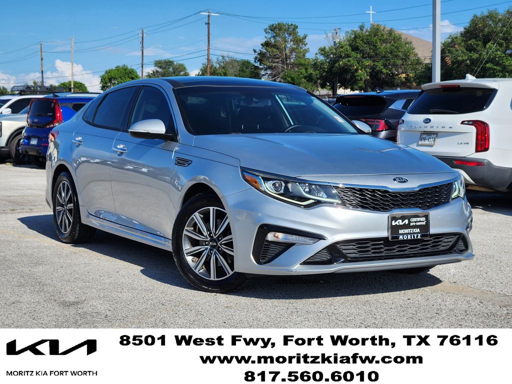 Sparkling Silver 2019 Kia Optima LX FWD Sedan Front-Wheel Drive 6-Speed Automatic