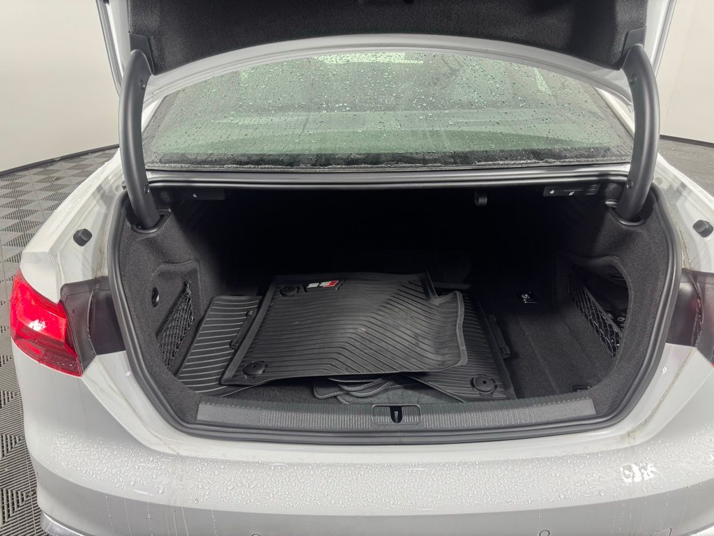 Thumbnail: 2022 Audi S5 - 9