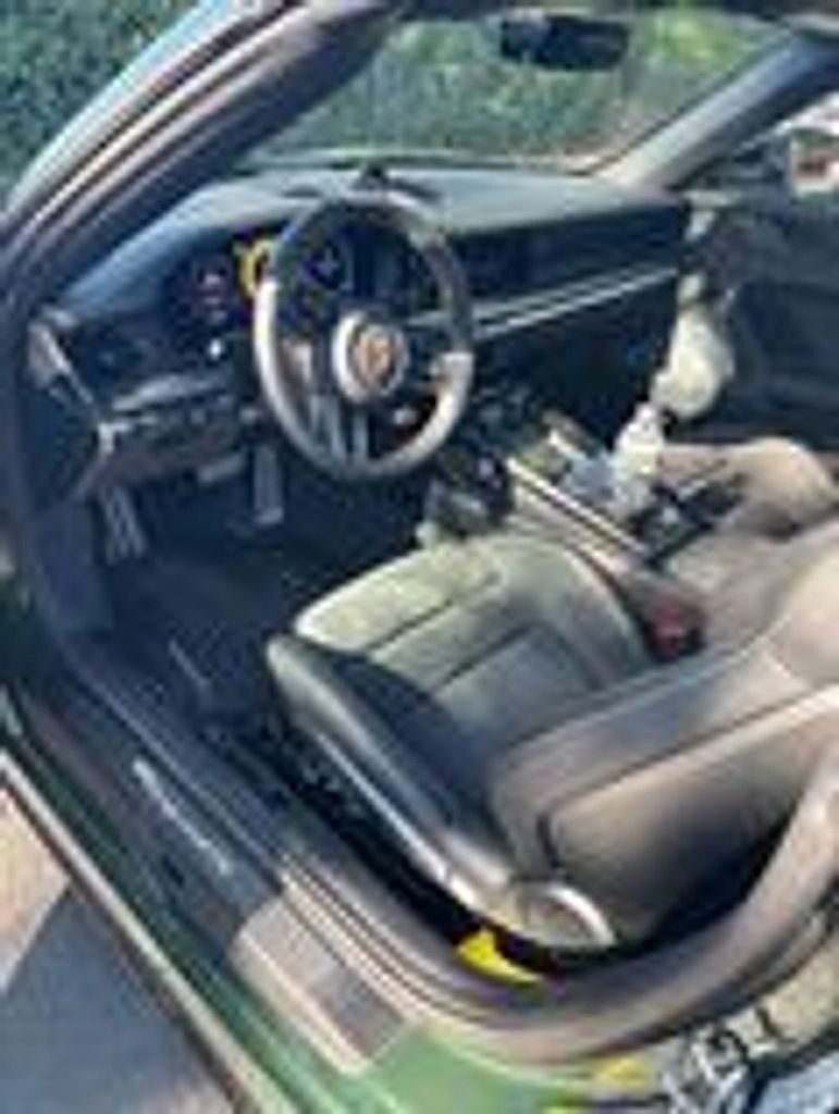 Thumbnail: 2026 Porsche 911 - 4