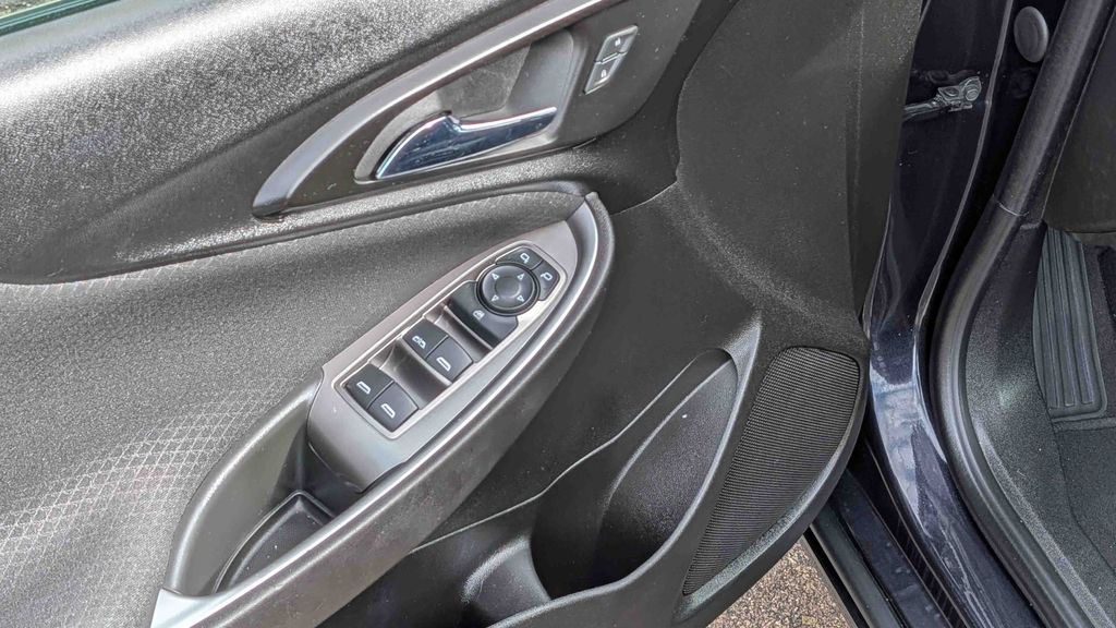 Used 2023 Chevrolet Malibu LT 4D Sedan