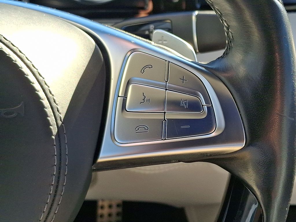 Thumbnail: 2017 Mercedes-Benz S-Class - 22