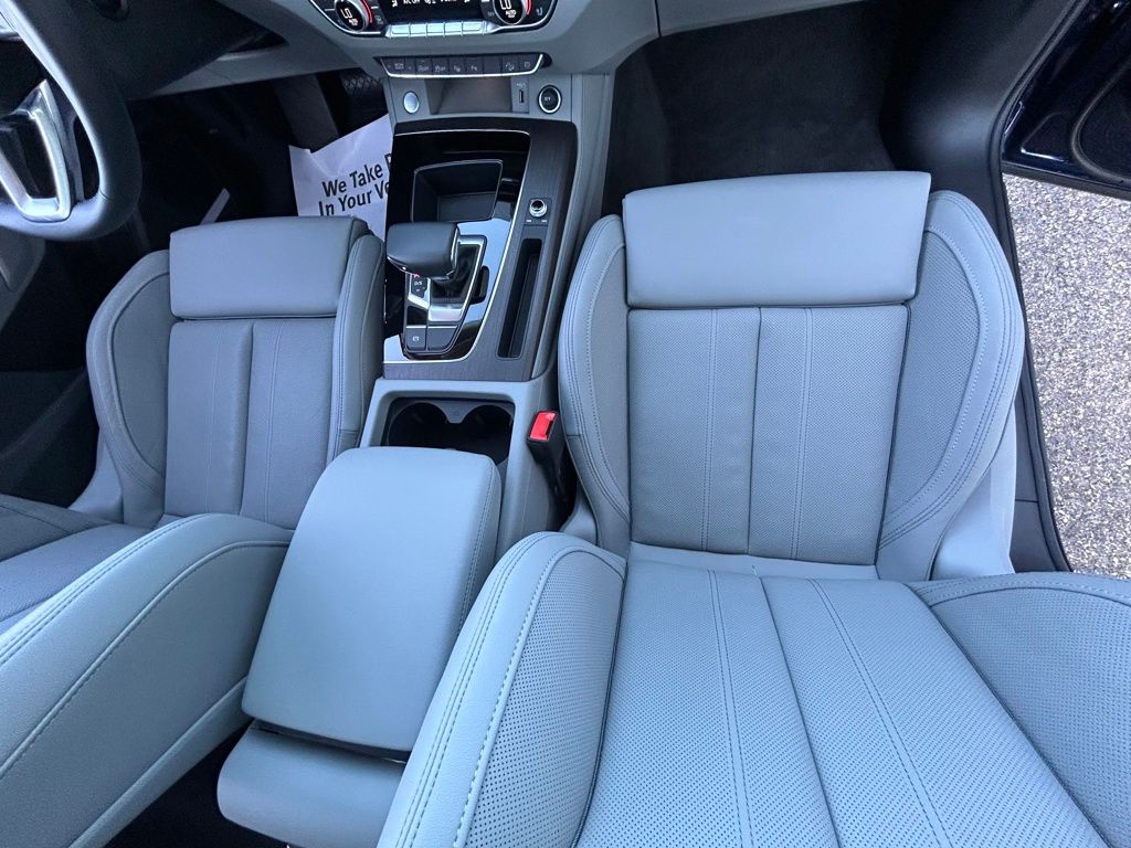 New 2025  Audi 45 S line Prestige image 51