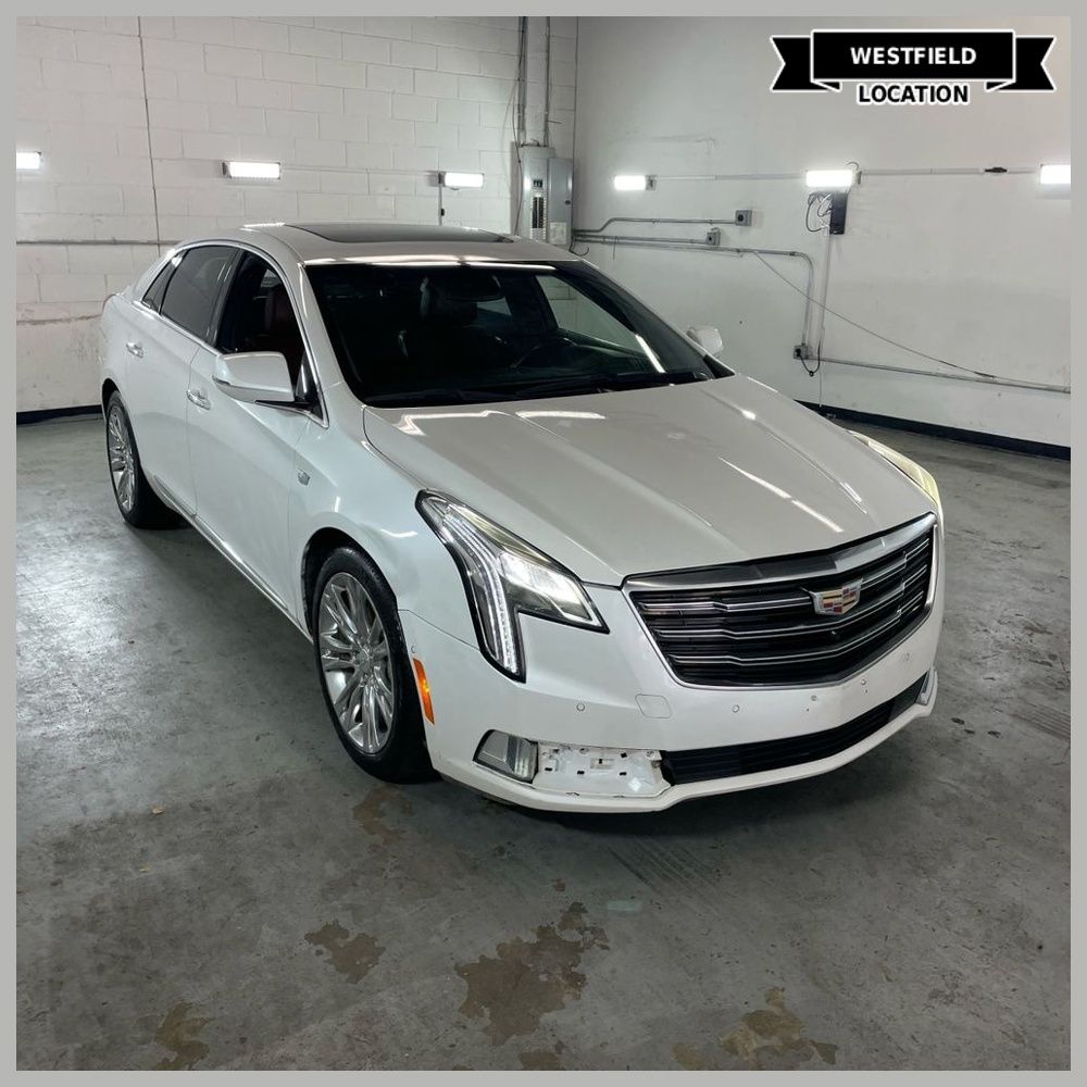 Crystal White 2018 Cadillac XTS Sedan Front-Wheel Drive 6-Speed Automatic