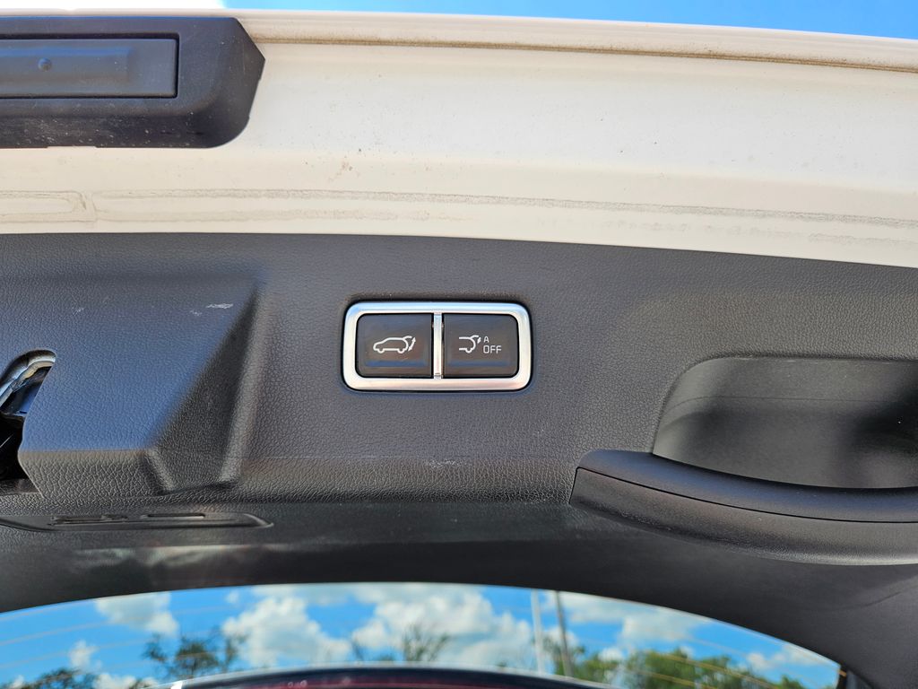 Used 2024 Kia Sorento SUV