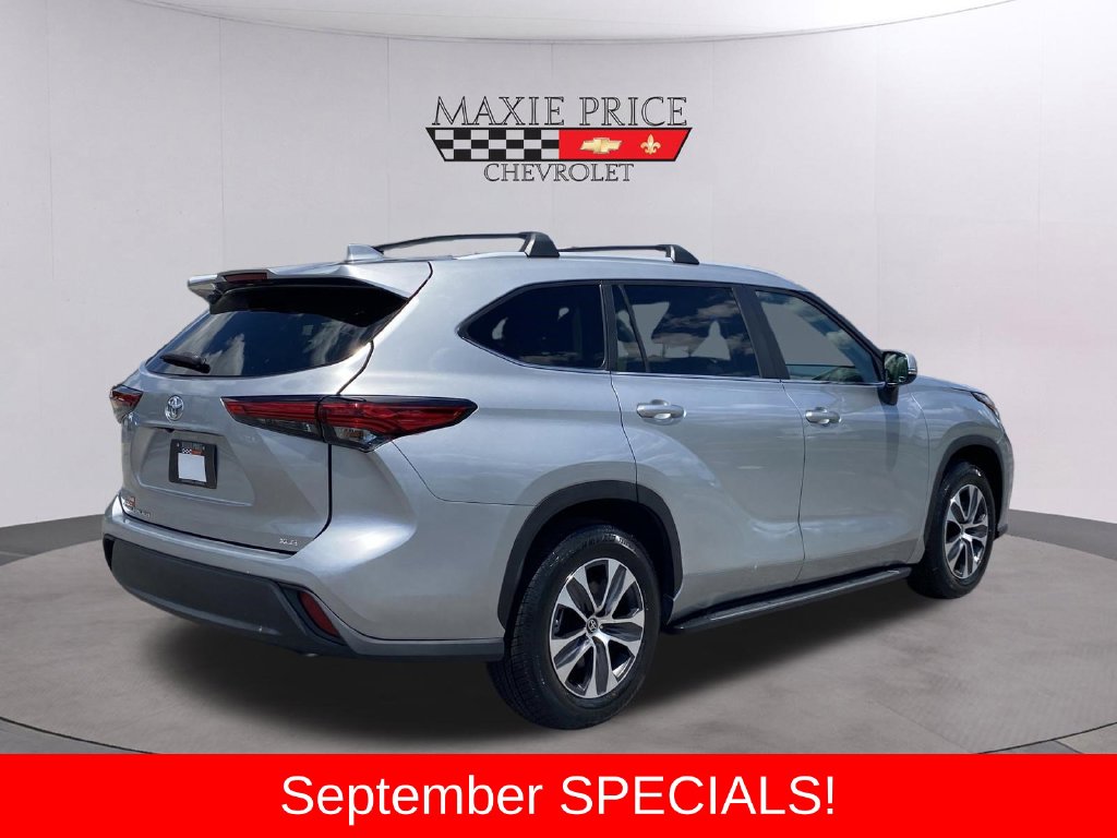 Used 2023 Toyota Highlander SUV