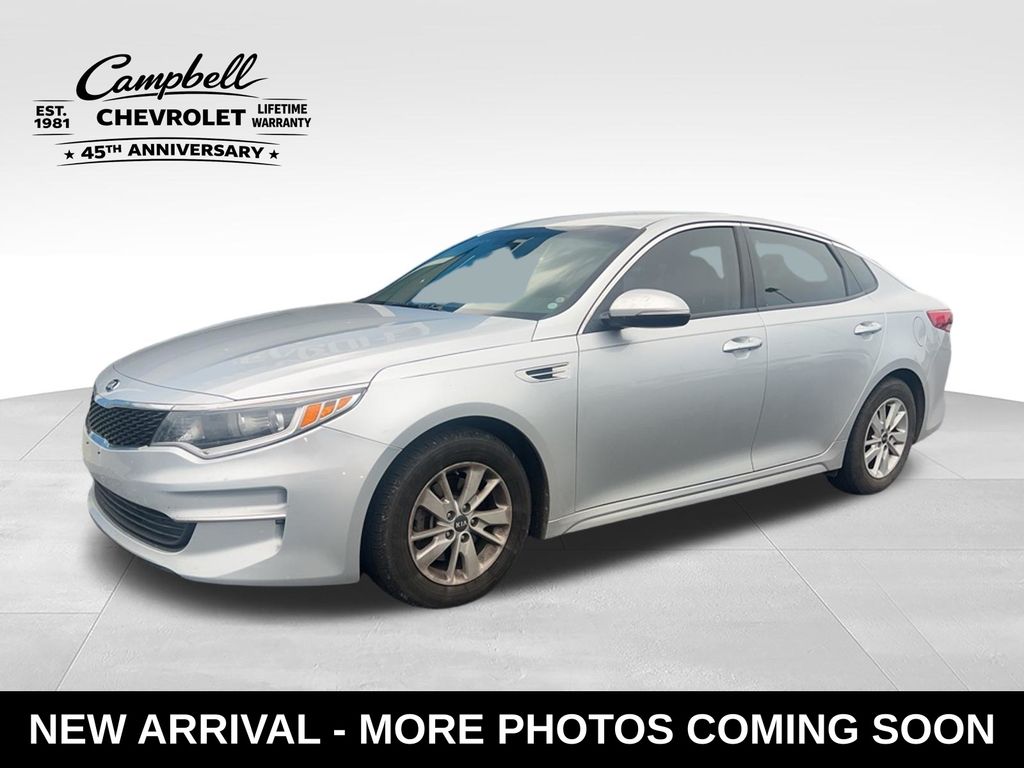 Sparkling Silver 2016 Kia Optima LX Sedan Front-Wheel Drive 6-Speed Automatic