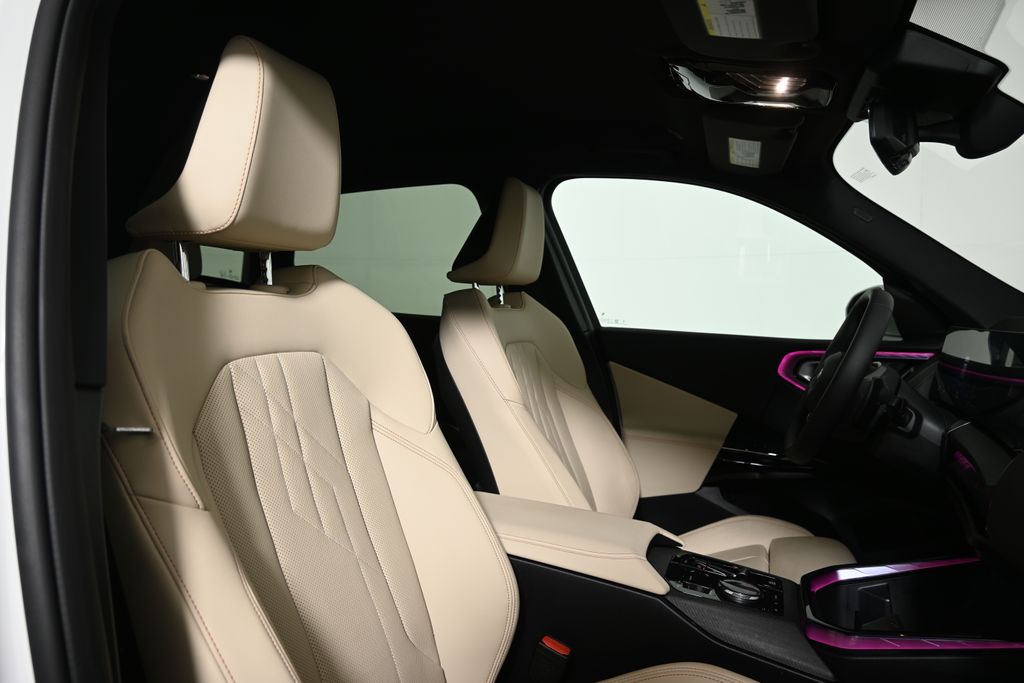 Thumbnail: 2026 BMW X3 - 32