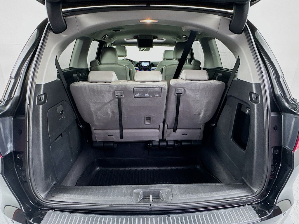 Used Car 2020 Honda Odyssey  Elite For Sale Under $25,000 In Austin, Texas