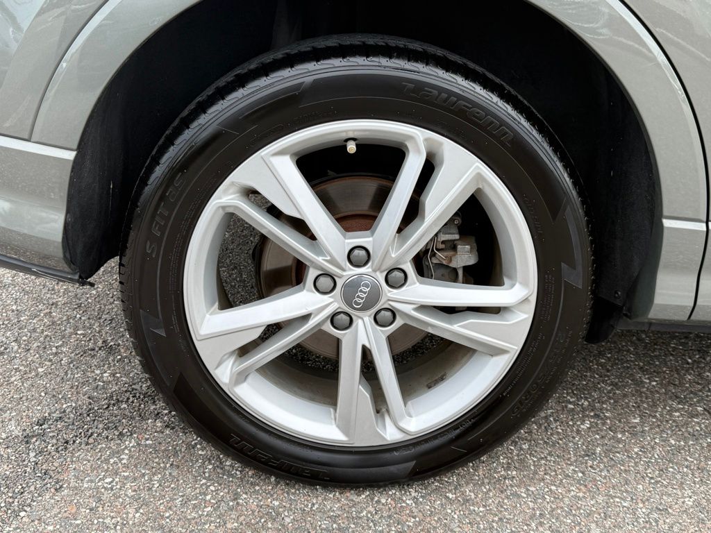 Used 2020 Gray Audi Premium S line image 45