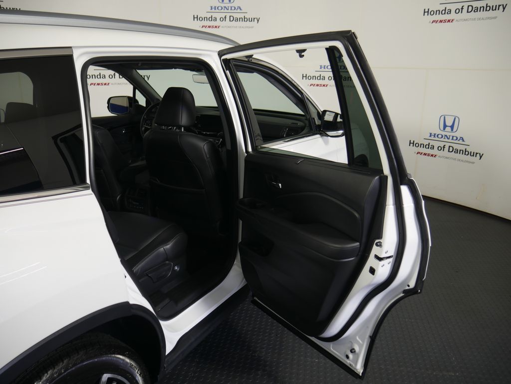Thumbnail: 2022 Honda Pilot - 8