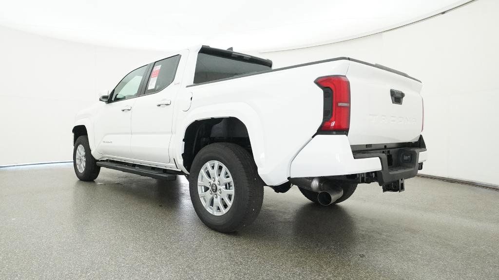 Thumbnail: 2025 Toyota Tacoma - 14