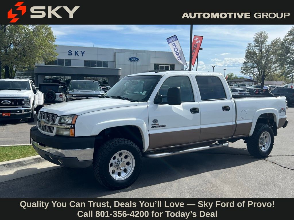 2004 Chevrolet Silverado 2500HD LT Crew Cab 4WD