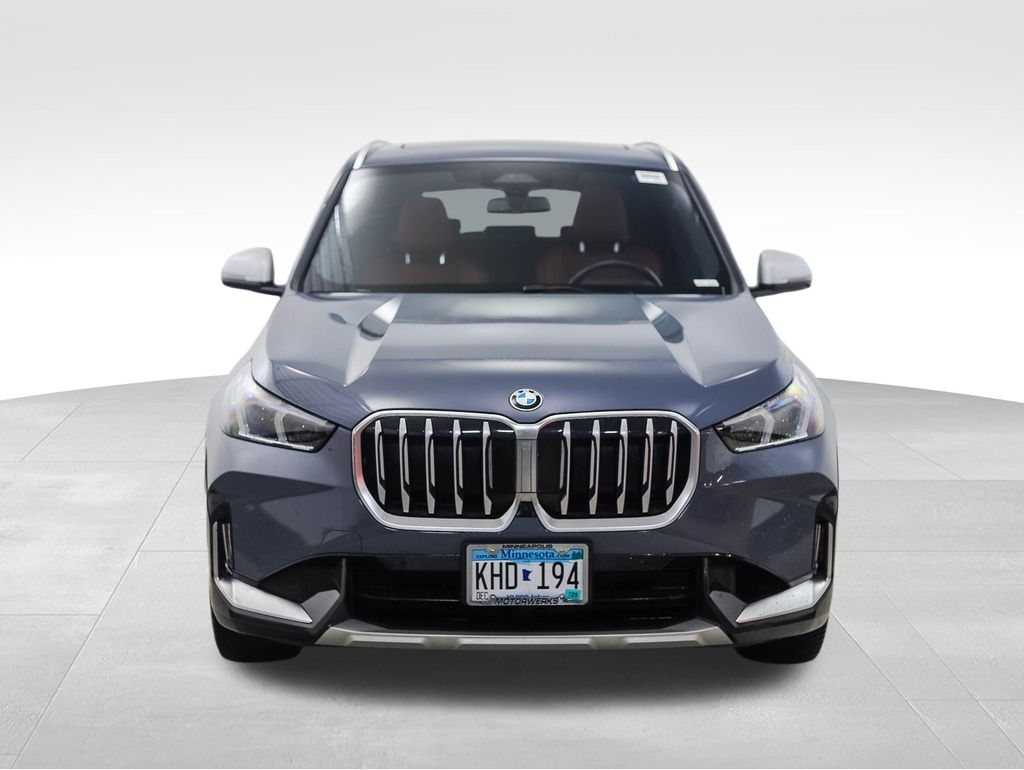 Thumbnail: 2023 BMW X1 - 8