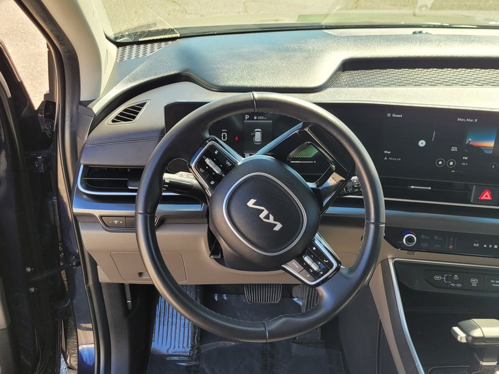 Used 2025 Blue Kia LXS image 14