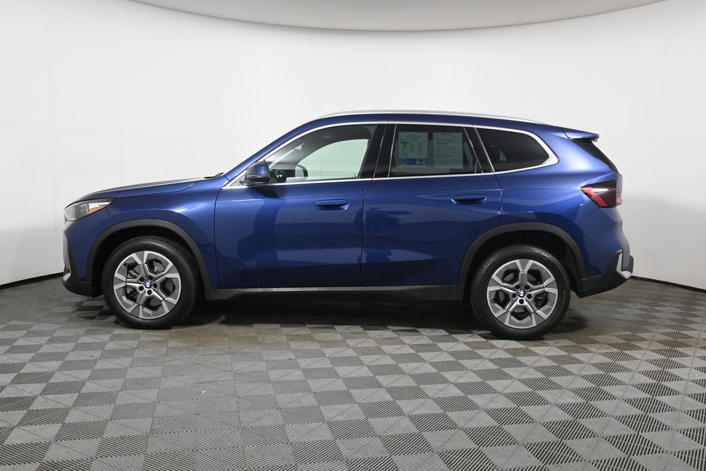 Thumbnail: 2023 BMW X1 - 2