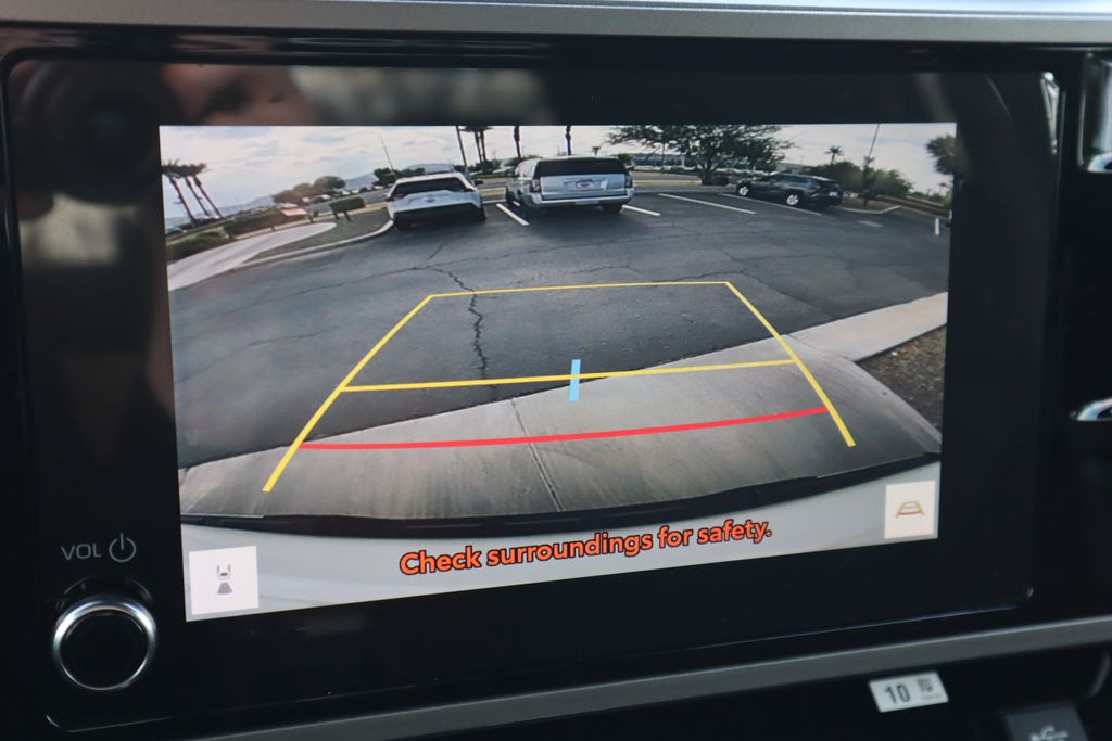 Thumbnail: 2026 Toyota Tundra - 15