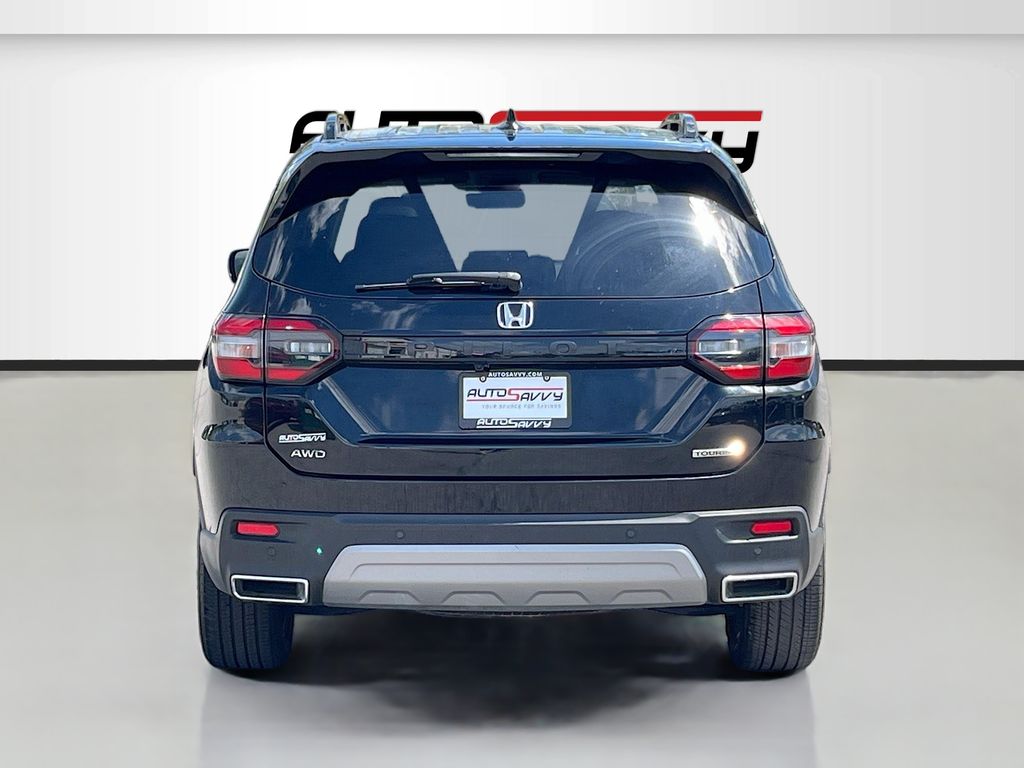 Used 2025 Black Honda Touring image 6