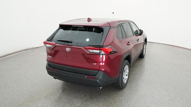 2025 Toyota RAV4 LE 3