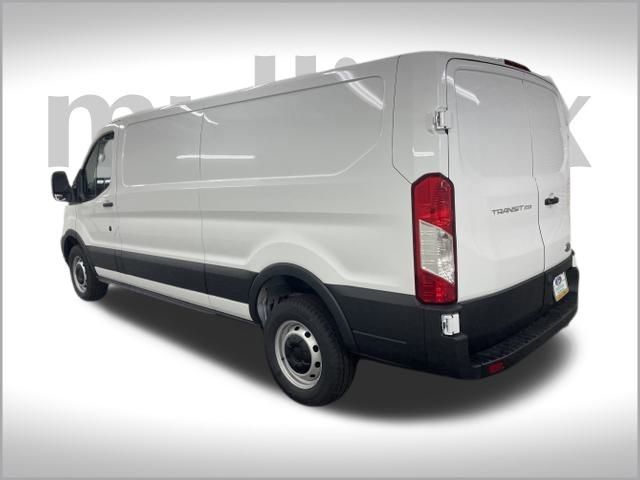 2025 Ford Transit photo 3