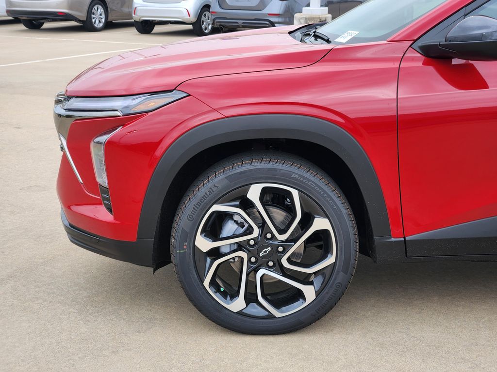 View vehicle photo 5