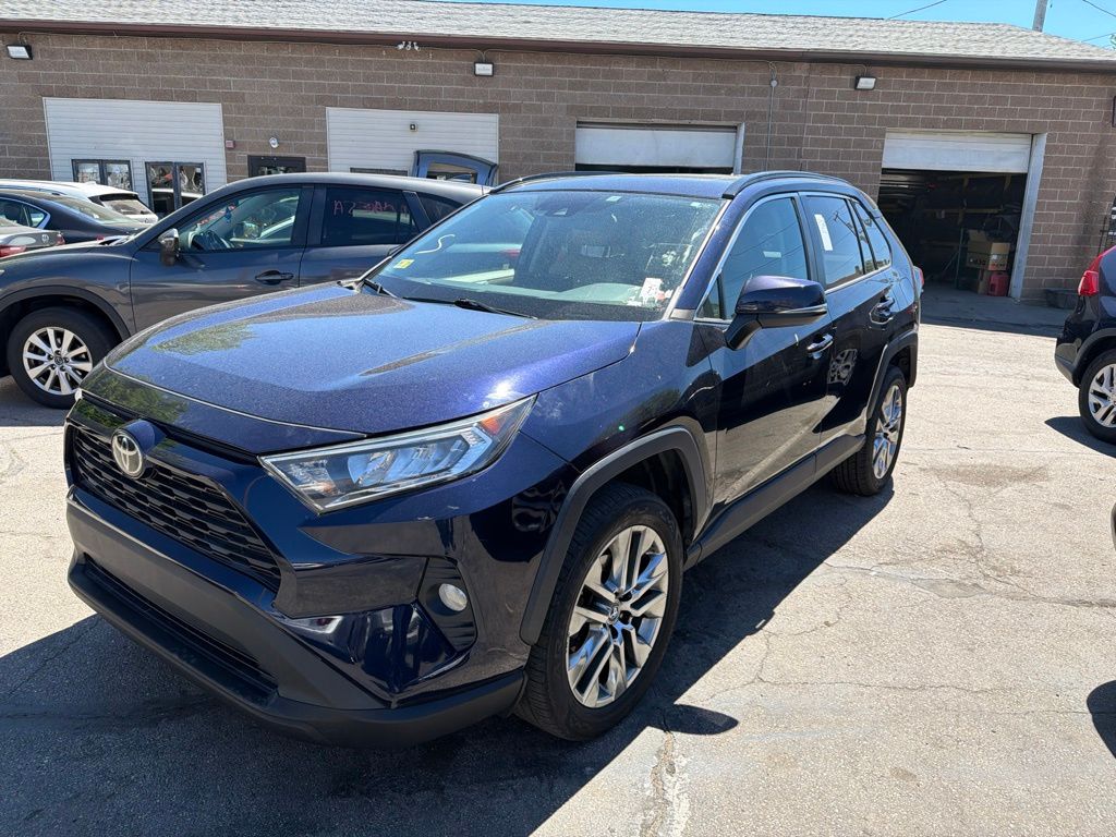 Blueprint 2019 Toyota RAV4 XLE Premium FWD SUV / Crossover Front-Wheel Drive 8-Speed Automatic