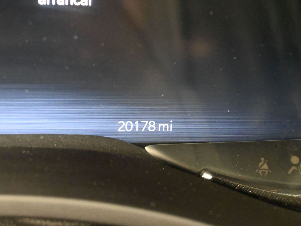 Used 2024 Bright White Clearcoat Ram Rebel image 18