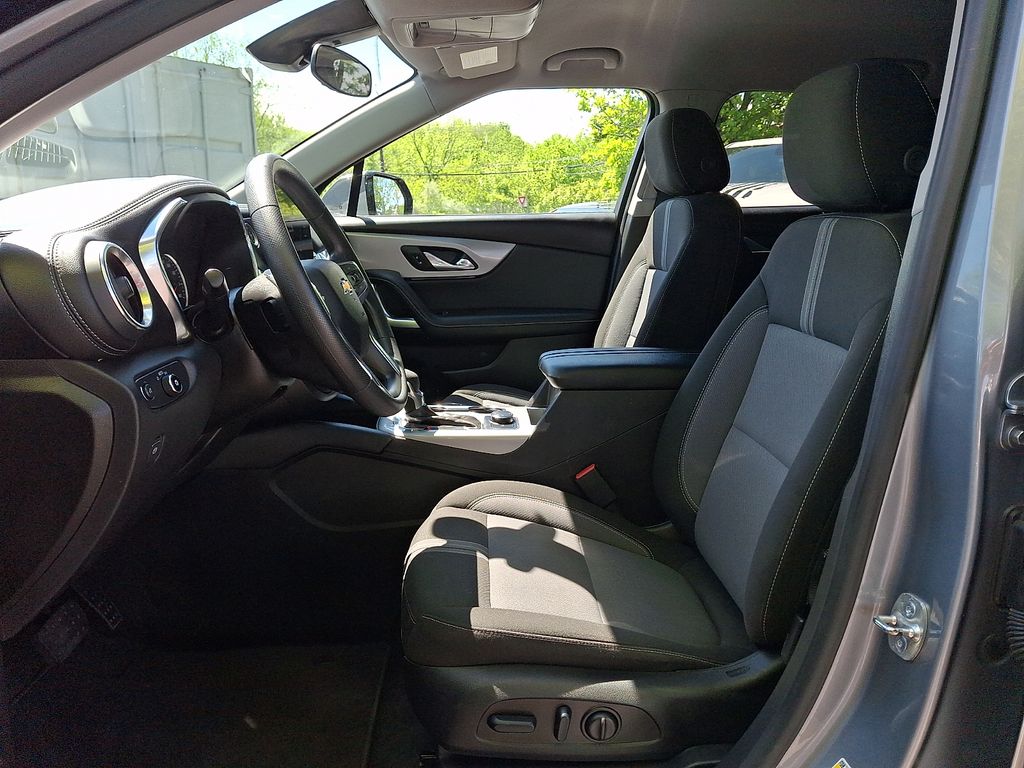 used 2025 Chevrolet Blazer car, priced at $29,005
